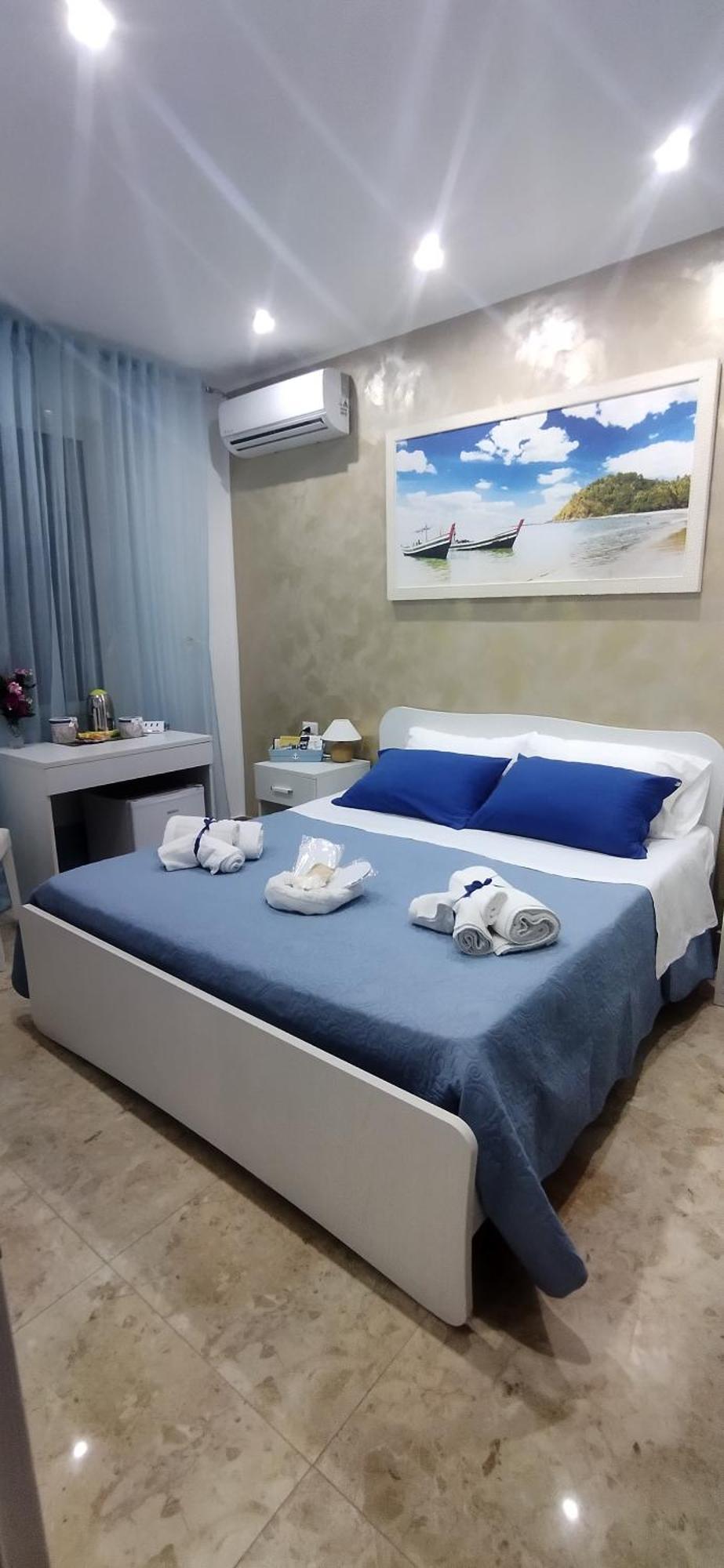 Suite Roma 切法卢 外观 照片