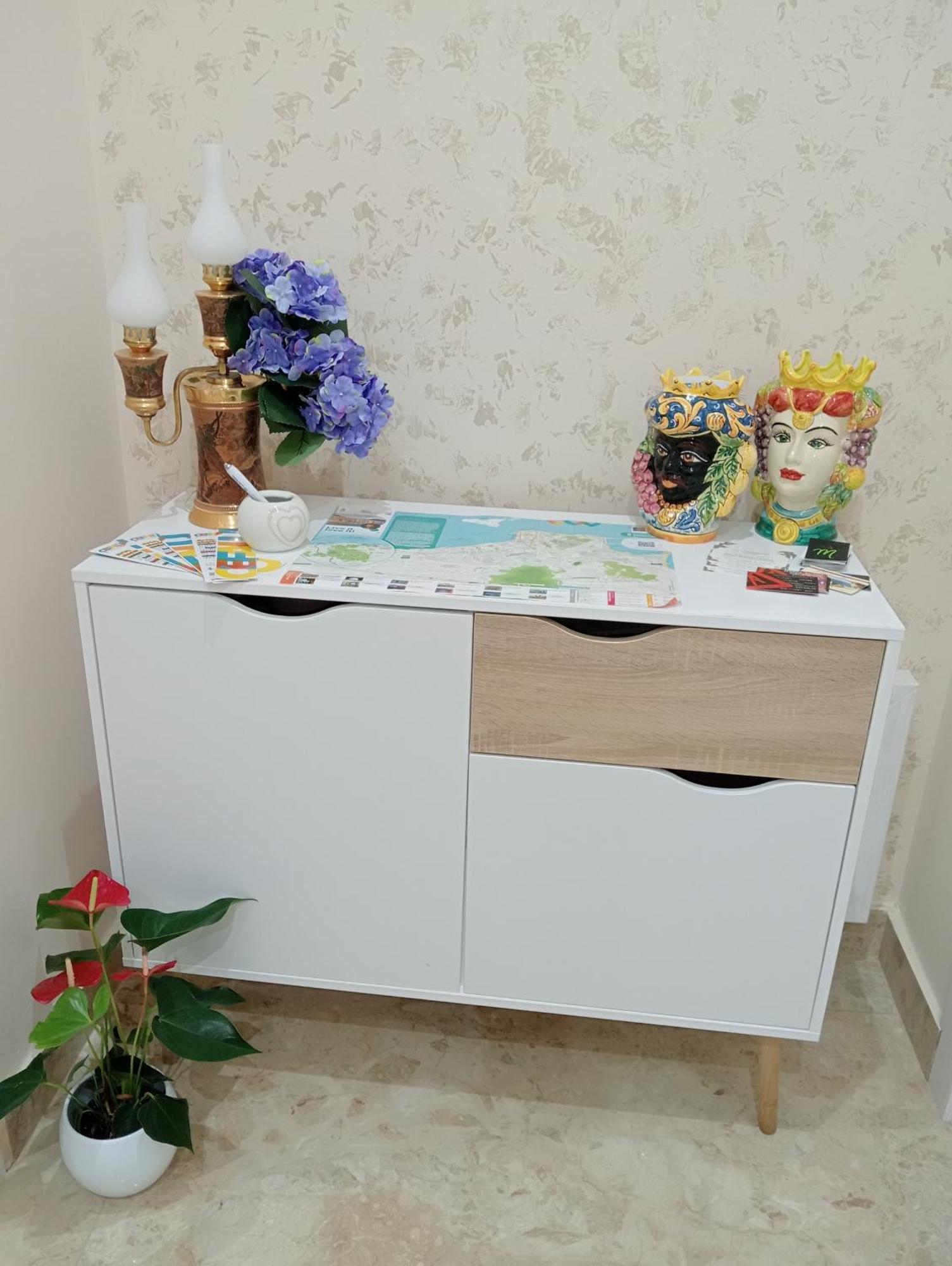 Suite Roma 切法卢 外观 照片