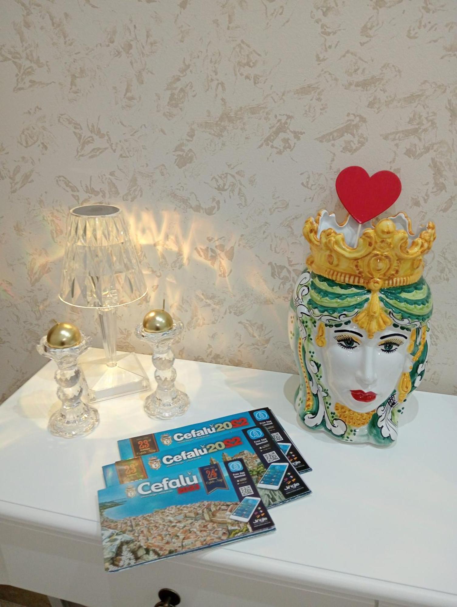 Suite Roma 切法卢 外观 照片