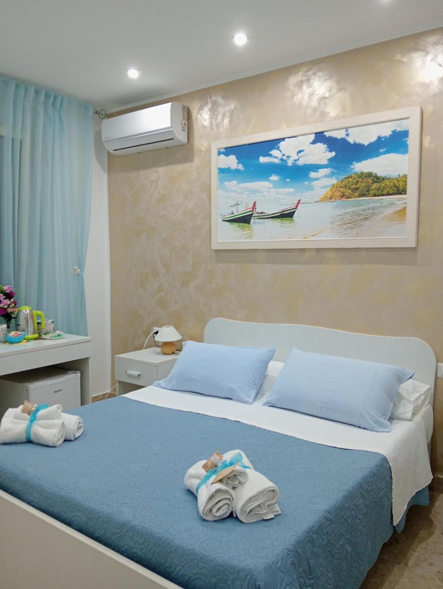 Suite Roma 切法卢 外观 照片